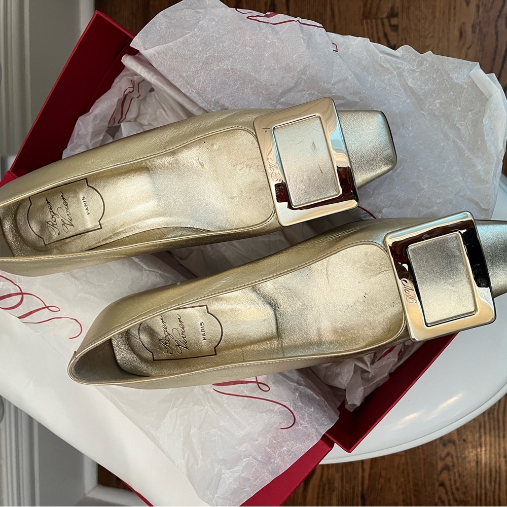 Roger Vivier 37 matte gold 25mm Elegant Women's Shoes with box + dustcloth